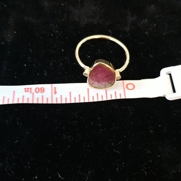 Watermelon Tourmaline 18k yellow bezel gold Ring - Picture 7 of 9